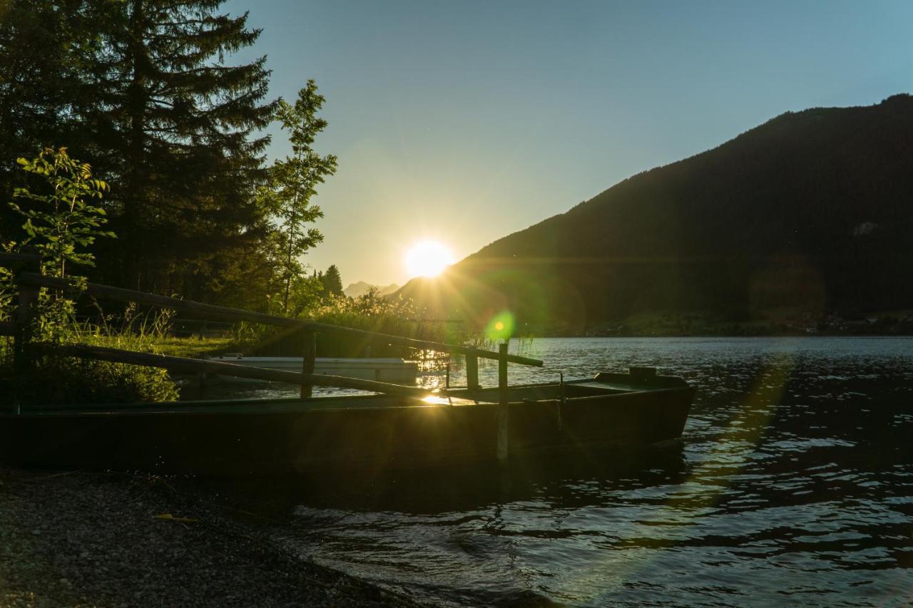 Ferienwohnungen Mitterer Weissensee Exterior photo